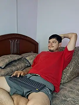  Ottis  online show from April 5, 8:17 pm