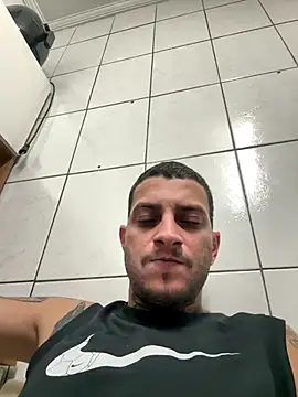 Snapshot of Christopherreis chatting on October 14, 12:22 am Christopherreis online show from October 14, 12:22 am