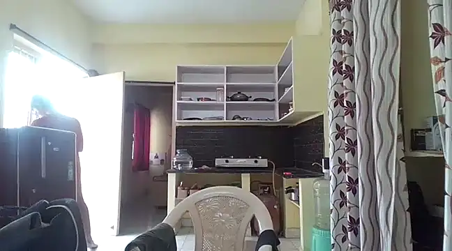 Snapshot of THE_NAKED_BOY chatting on March 16, 4:41 am THE NAKED BOY online show from March 16, 4:41 am