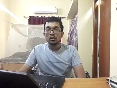 Snapshot of THE_NAKED_BOY chatting on November 29, 4:04 am THE NAKED BOY online show from November 29, 4:04 am