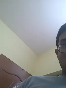 Snapshot of THE_NAKED_BOY chatting on December 2, 9:03 am THE NAKED BOY online show from December 2, 9:03 am