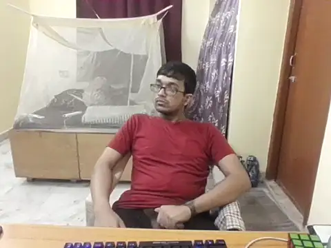 THE NAKED BOY online show from February 27, 7:03 pm