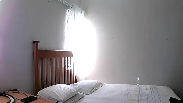 Miahotmilf online show from February 1, 4:00 pm