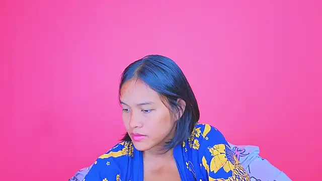 Snapshot of Natsu__ chatting on January 16, 10:21 am Natsu online show from January 16, 10:21 am