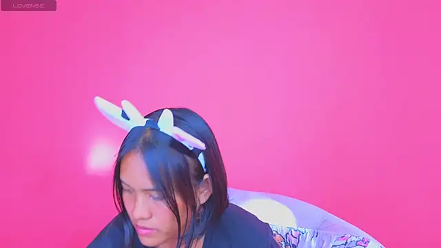 Snapshot of Natsu__ chatting on January 17, 9:28 am Natsu online show from January 17, 9:28 am