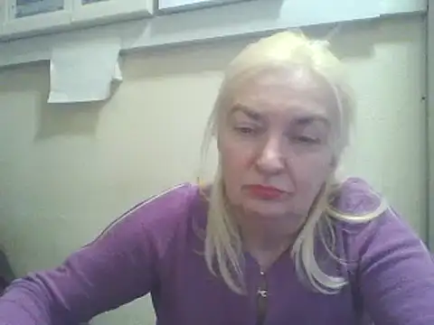 Snapshot of Meri798 chatting on April 29, 7:20 pm Meri798 online show from April 29, 7:20 pm