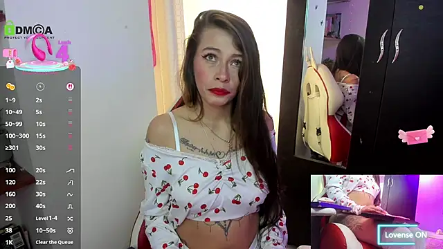 sweetlittlelisa online show from November 14, 7:01 pm