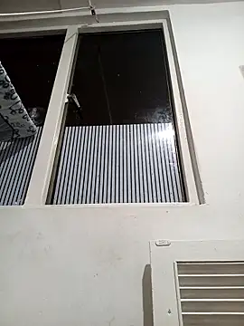 Snapshot of weedmanhot28 chatting on March 19, 12:26 am weedmanhot28 online show from March 19, 12:26 am