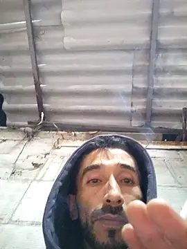 Snapshot of weedmanhot28 chatting on September 26, 12:36 am weedmanhot28 online show from September 26, 12:36 am