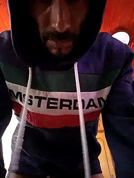 Snapshot of weedmanhot28 chatting on October 20, 7:14 pm weedmanhot28 online show from October 20, 7:14 pm