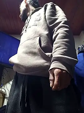 weedmanhot28 online show from January 16, 12:36 am