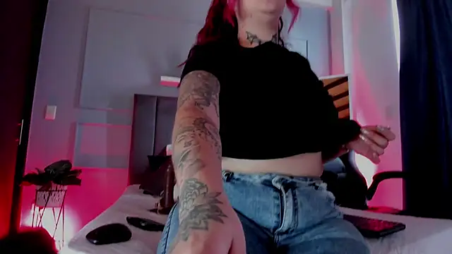 Lissy  Addams online show from February 4, 7:44 pm