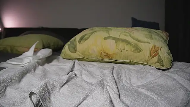 MazzyDoll online show from January 20, 2:25 pm