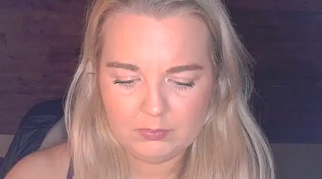 Jessica69G online show from January 11, 11:56 pm