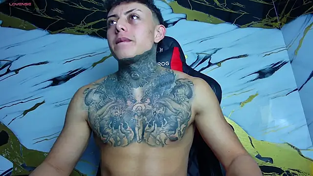 Kevin22 222 online show from March 1, 6:13 am