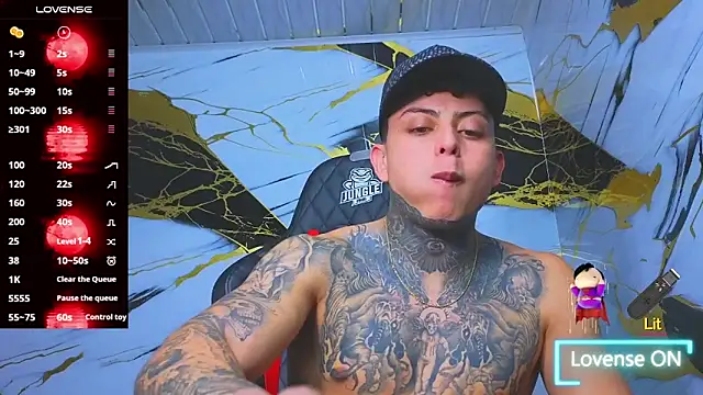 Kevin22 222 online show from October 28, 5:00 am