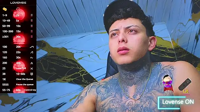 Kevin22 222 online show from November 1, 3:08 am