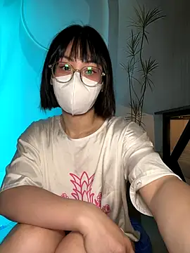Snapshot of Baby_Claraa chatting on September 23, 7:55 am Baby Claraa online show from September 23, 7:55 am