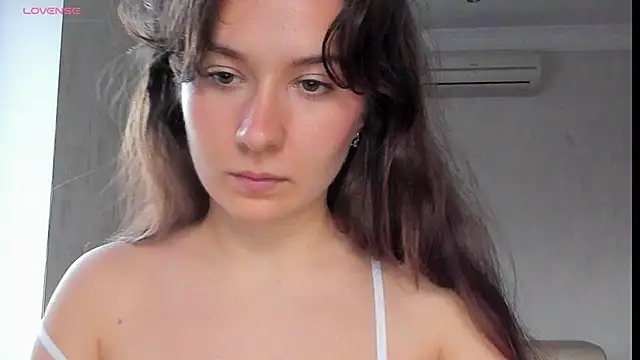 Lilith lutherlow online show from December 2, 1:57 pm