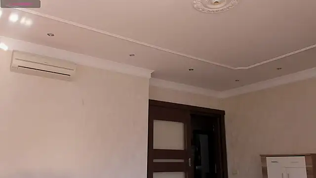 Lilith lutherlow online show from February 20, 10:59 am