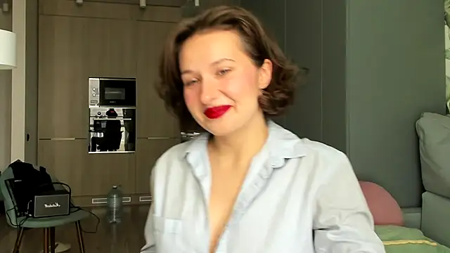 Lilith lutherlow online show from September 27, 11:48 am