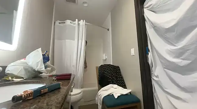 Snapshot of RawRyder8 chatting on December 26, 3:06 am RawRyder8 online show from December 26, 3:06 am