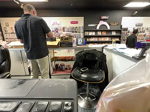 Snapshot of RawRyder8 chatting on March 11, 10:20 pm RawRyder8 online show from March 11, 10:20 pm