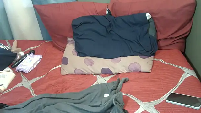 Snapshot of BigButt-MomJ75 chatting on February 9, 7:38 am BigButt-MomJ75 online show from February 9, 7:38 am