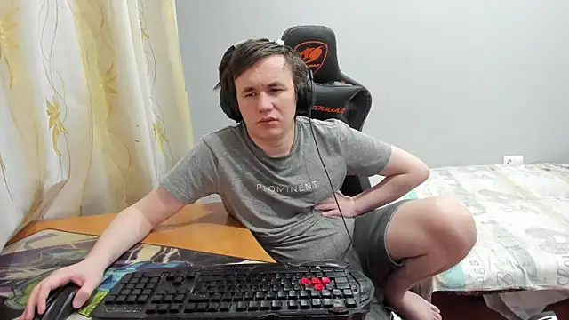 iliaskrislove online show from February 16, 11:45 pm