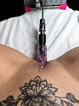 Linalicious online show from January 14, 8:09 am