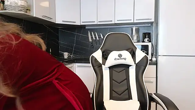 Strip-Lady online show from January 31, 3:09 am