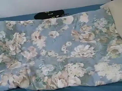 Snapshot of luckieey chatting on March 19, 1:51 pm luckieey online show from March 19, 1:51 pm