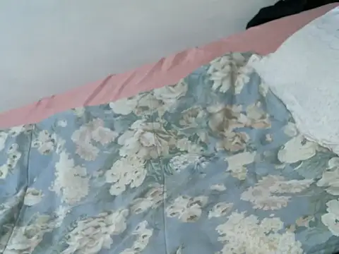 Snapshot of luckieey chatting on December 2, 8:26 pm luckieey online show from December 2, 8:26 pm