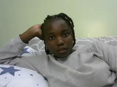Snapshot of Latiffagodess chatting on January 13, 11:52 am Latiffagodess online show from January 13, 11:52 am