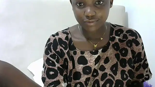 Snapshot of Latiffagodess chatting on September 24, 8:12 pm Latiffagodess online show from September 24, 8:12 pm