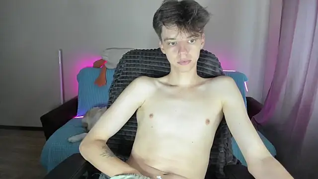 Liam sexy1 online show from September 20, 6:58 am