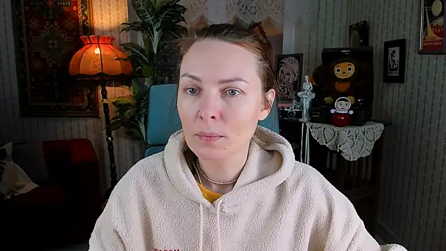 Snapshot of VandaRossi chatting on February 16, 5:26 am VandaRossi online show from February 16, 5:26 am