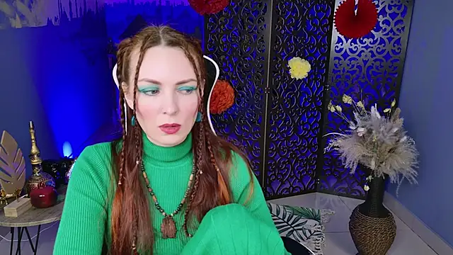 Snapshot of VandaRossi chatting on February 26, 8:15 am VandaRossi online show from February 26, 8:15 am