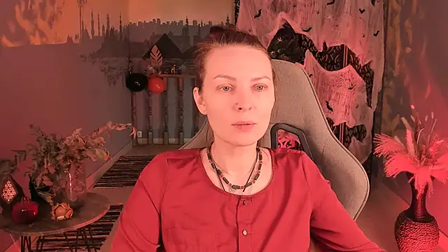 Snapshot of VandaRossi chatting on October 21, 5:30 am VandaRossi online show from October 21, 5:30 am