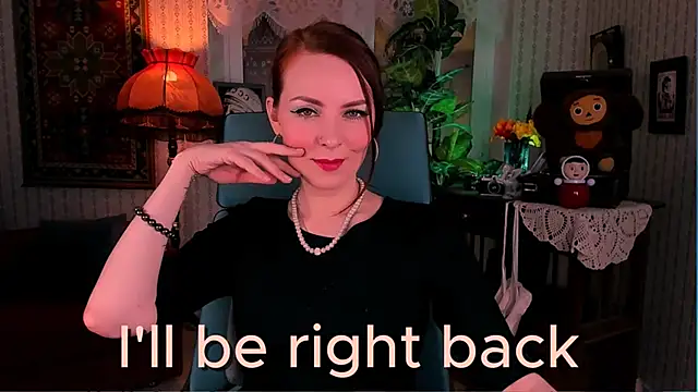 Snapshot of VandaRossi chatting on November 23, 5:18 am VandaRossi online show from November 23, 5:18 am