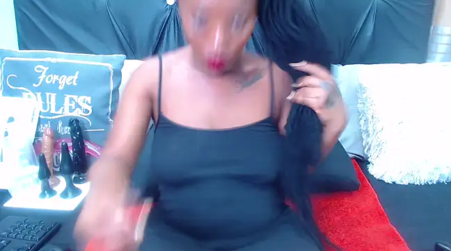 Snapshot of spicydiver38 chatting on January 28, 12:11 pm spicydiver38 online show from January 28, 12:11 pm
