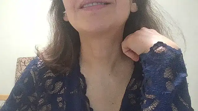 HollyJewel online show from March 20, 4:34 pm