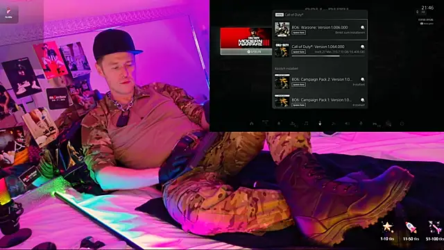 Snapshot of Fuc71 chatting on December 16, 8:48 pm Fuc71 online show from December 16, 8:48 pm