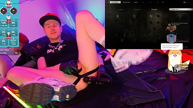 Snapshot of Fuc71 chatting on December 22, 9:42 pm Fuc71 online show from December 22, 9:42 pm