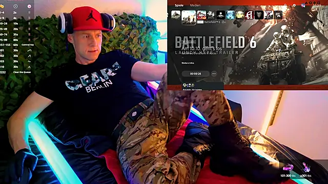 Snapshot of Fuc71 chatting on October 10, 3:00 pm Fuc71 online show from October 10, 3:00 pm