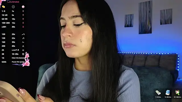 ZaraDames  online show from November 5, 4:12 am