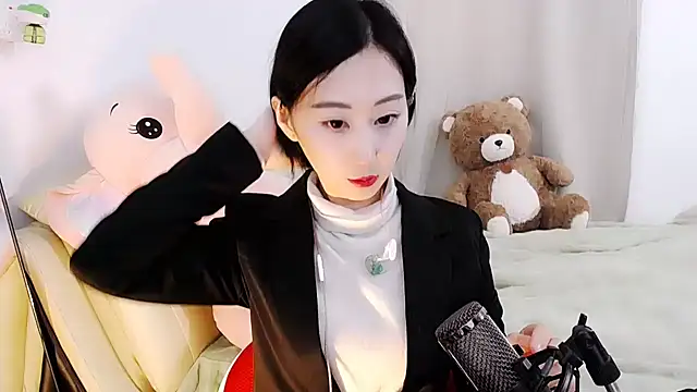 Snapshot of Alcohol_1 chatting on December 2, 1:24 pm Alcohol 1 online show from December 2, 1:24 pm