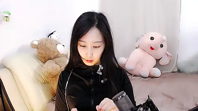 Snapshot of Alcohol_1 chatting on January 4, 1:42 pm Alcohol 1 online show from January 4, 1:42 pm