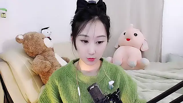 Snapshot of Alcohol_1 chatting on February 14, 1:29 pm Alcohol 1 online show from February 14, 1:29 pm