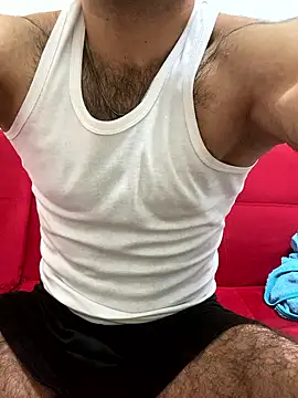 Robin45tr online show from January 7, 7:49 pm